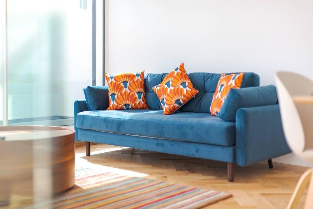 Stunning Two Bed Apartment Rh8 Londres Exterior foto